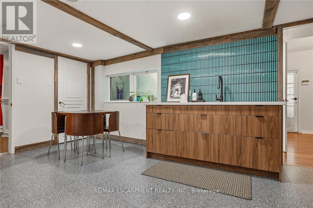 79 AMELIA STREET - 40
