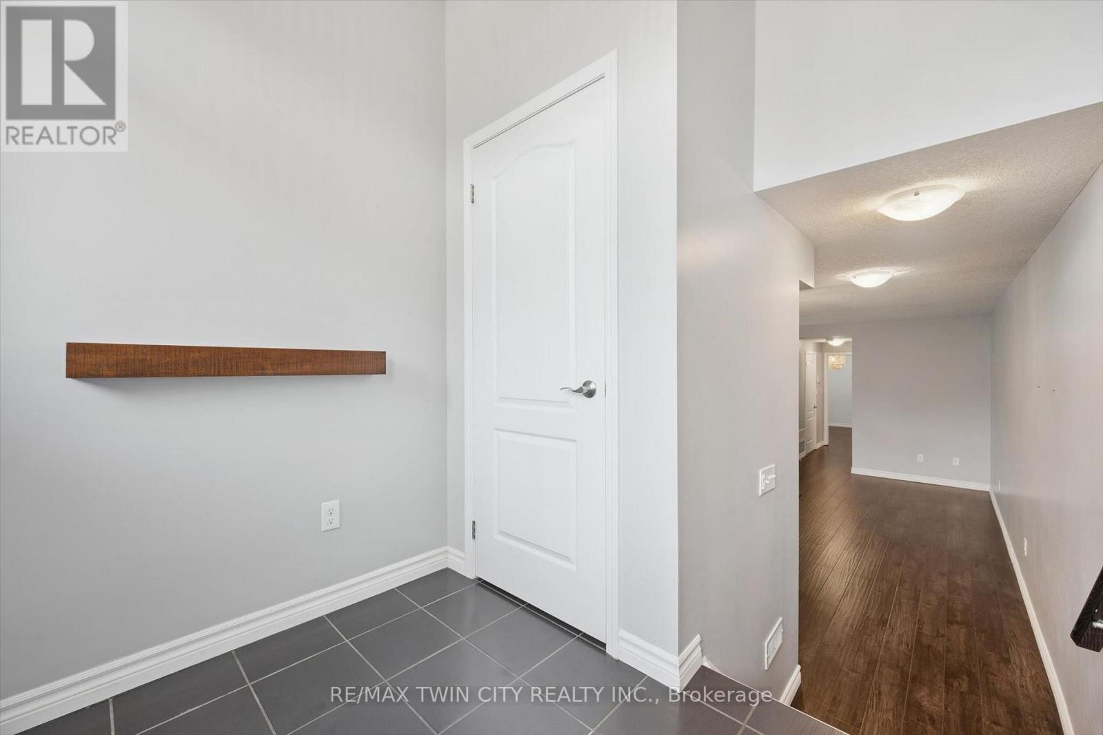 33D - 931 GLASGOW STREET, Kitchener — photo 4