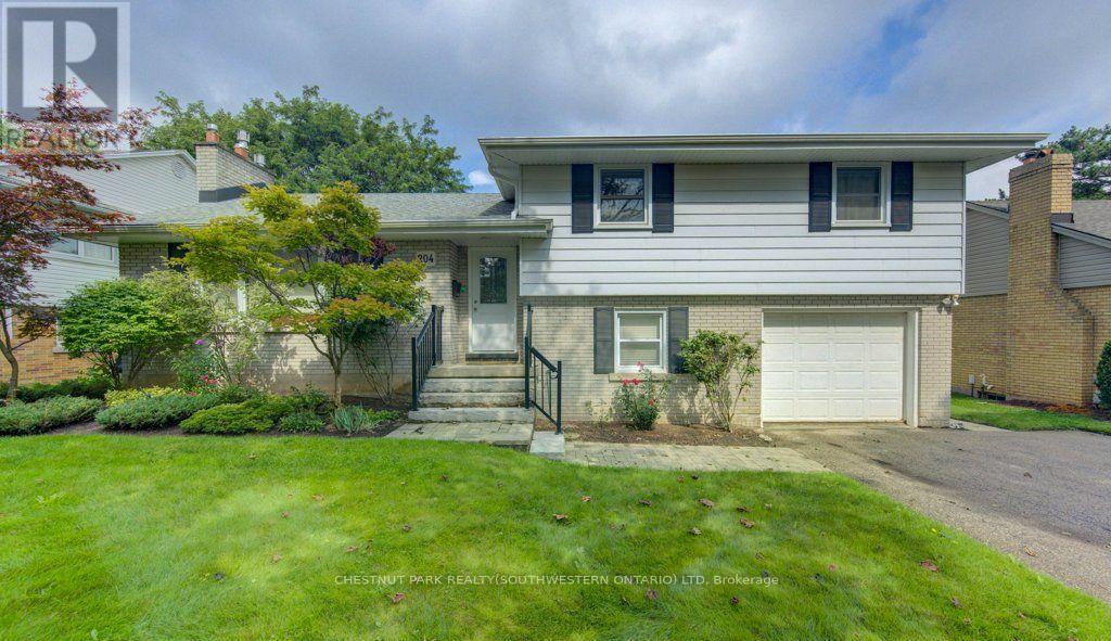 204 Stanley photo 4