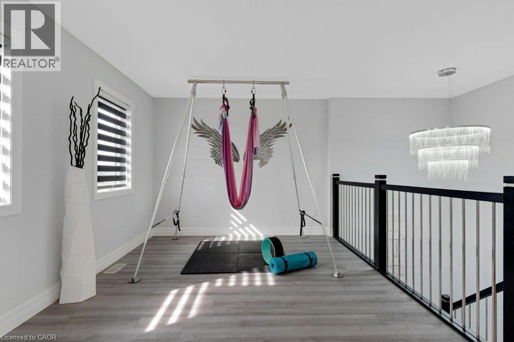 23 FRED KRUG Avenue - 24