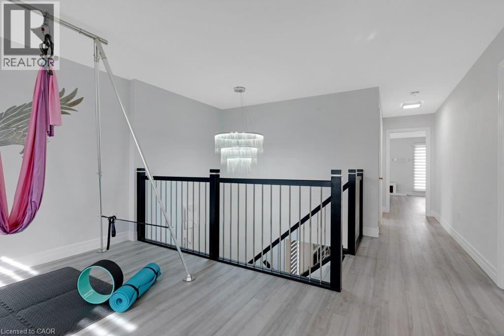 23 FRED KRUG Avenue - 25