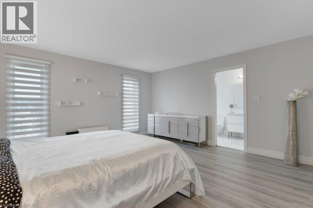 23 FRED KRUG Avenue - 33