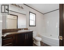 248 Caouette Crescent, Fort Mcmurray, AB T9K2H9 Photo 17