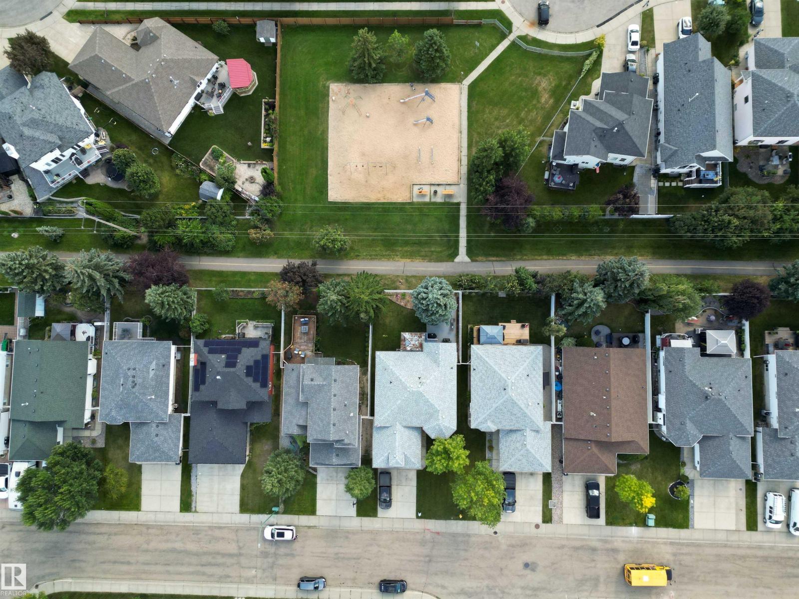 61 CHANCERY WY - 60