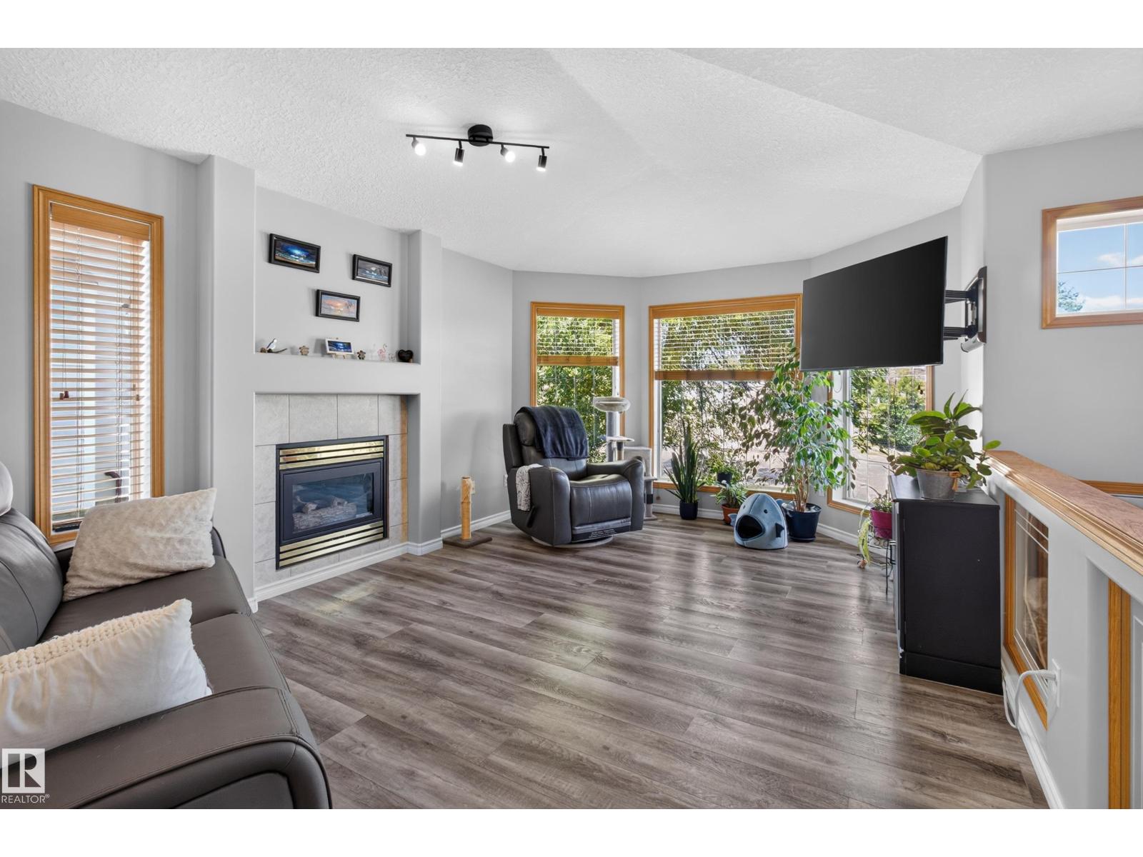 61 CHANCERY WY - 7