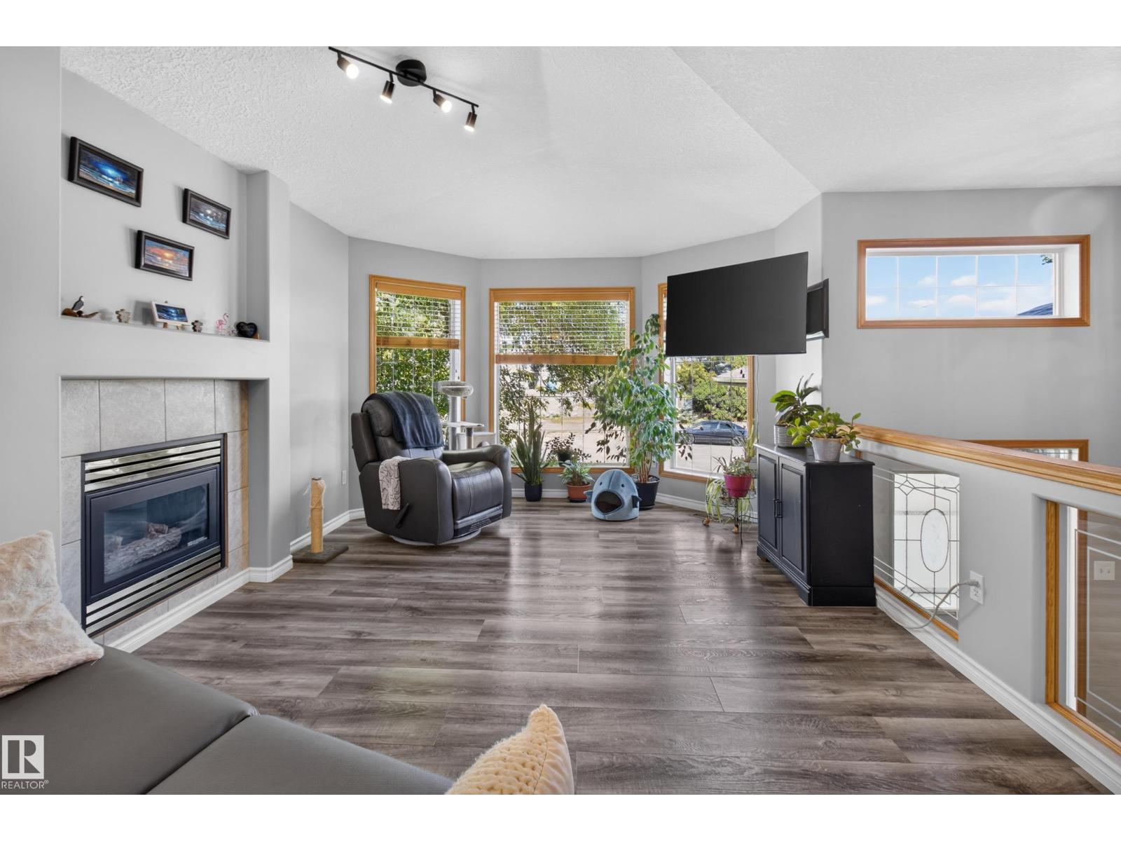61 CHANCERY WY - 8
