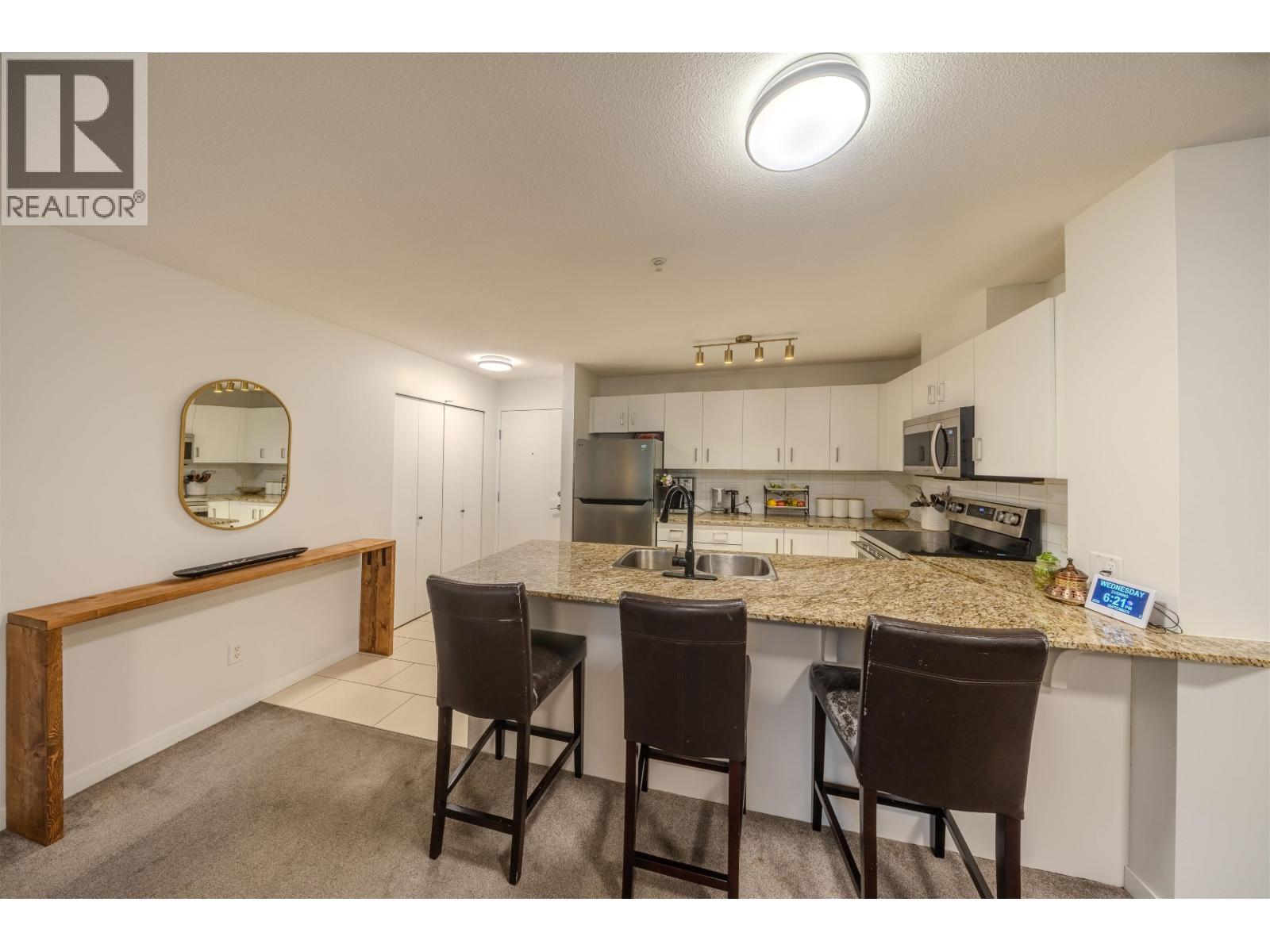 304 11665 HANEY BYPASS, Maple Ridge — photo 3