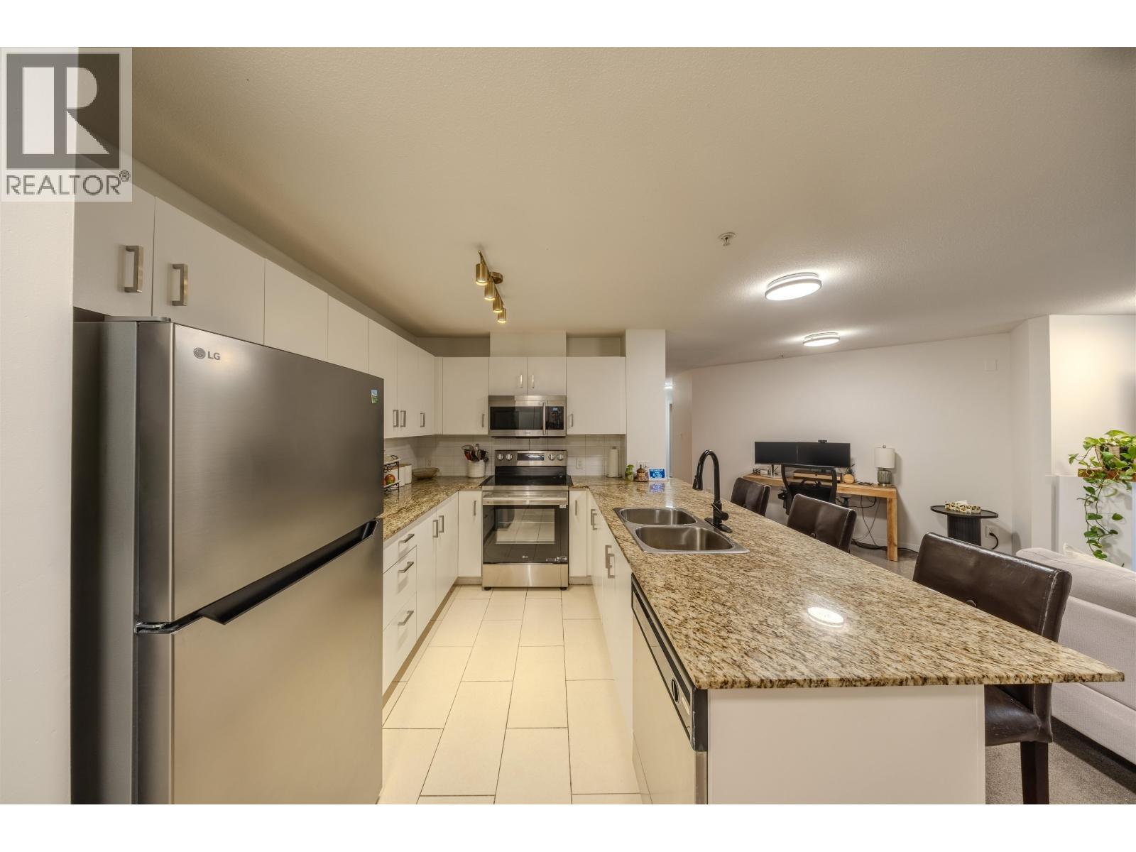 304 11665 HANEY BYPASS, Maple Ridge — photo 4
