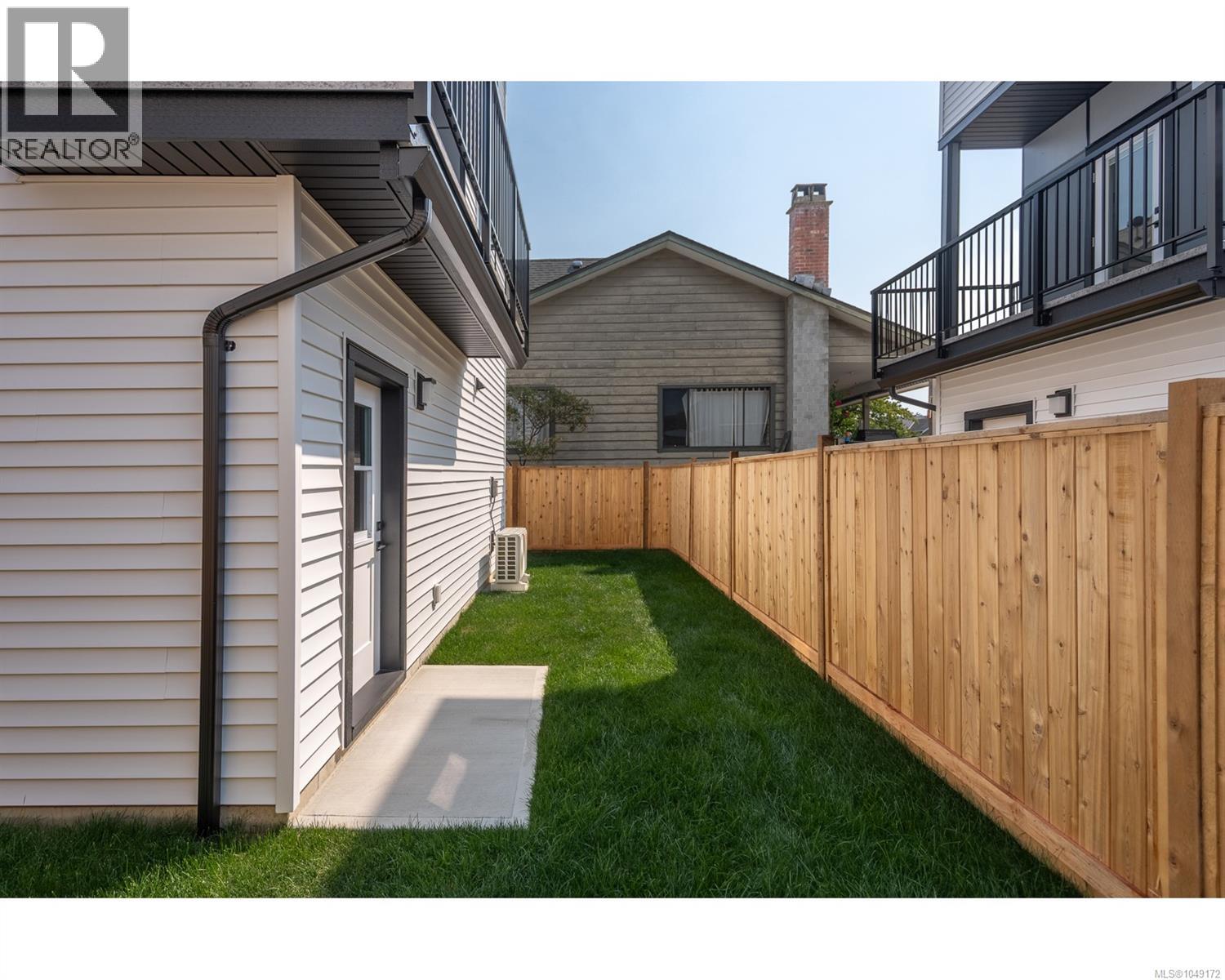 269 Craig St - Image 3