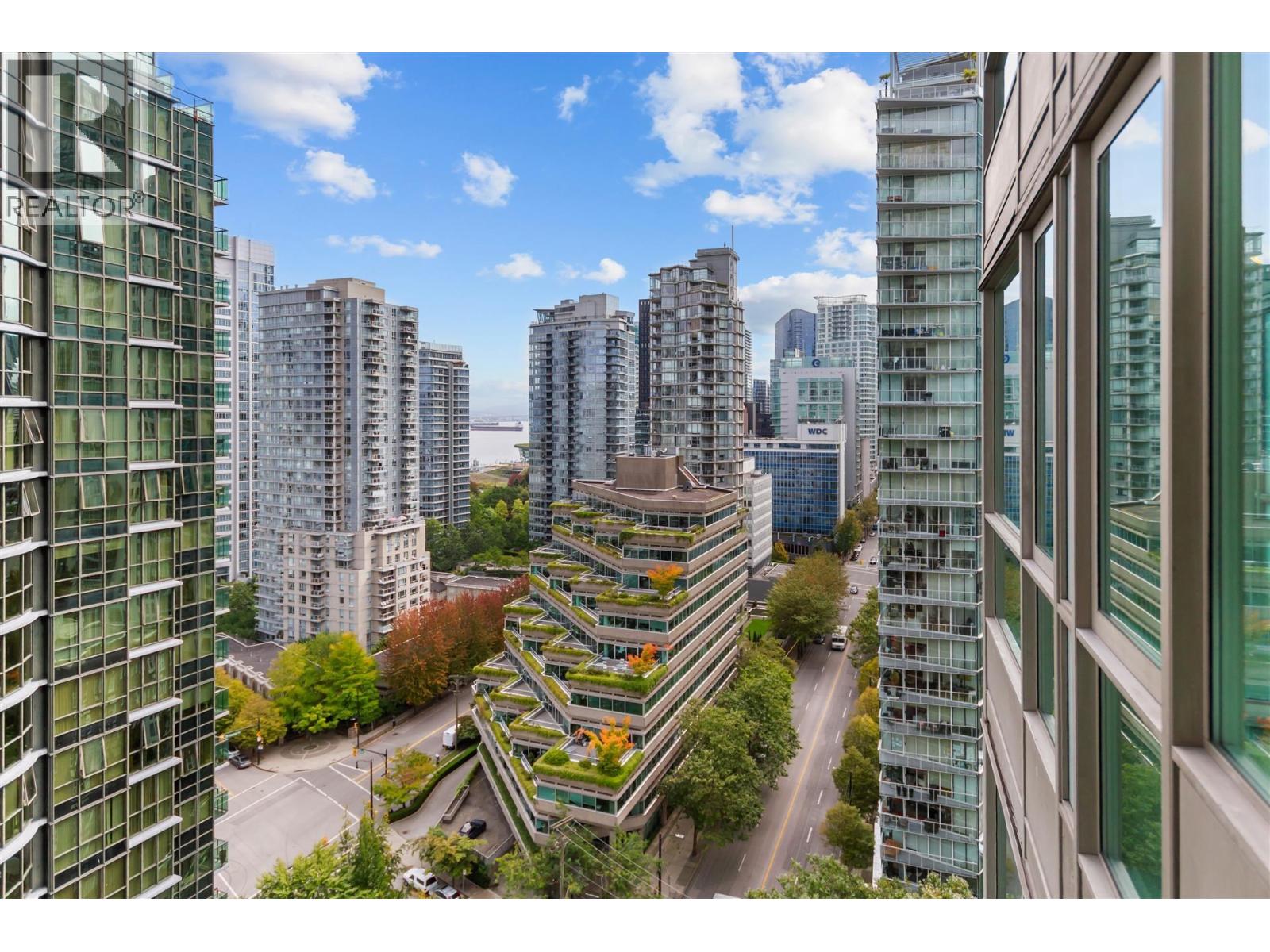 2206 1328 W PENDER STREET, Vancouver — photo 8