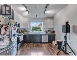 38 3010 Riverbend Drive, Coquitlam, BC V3C0B8 Photo 9