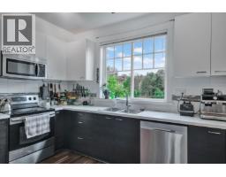 38 3010 Riverbend Drive, Coquitlam, BC V3C0B8 Photo 11