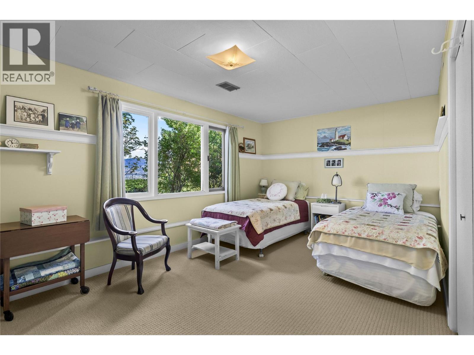 4088 Lakeshore Road - 26