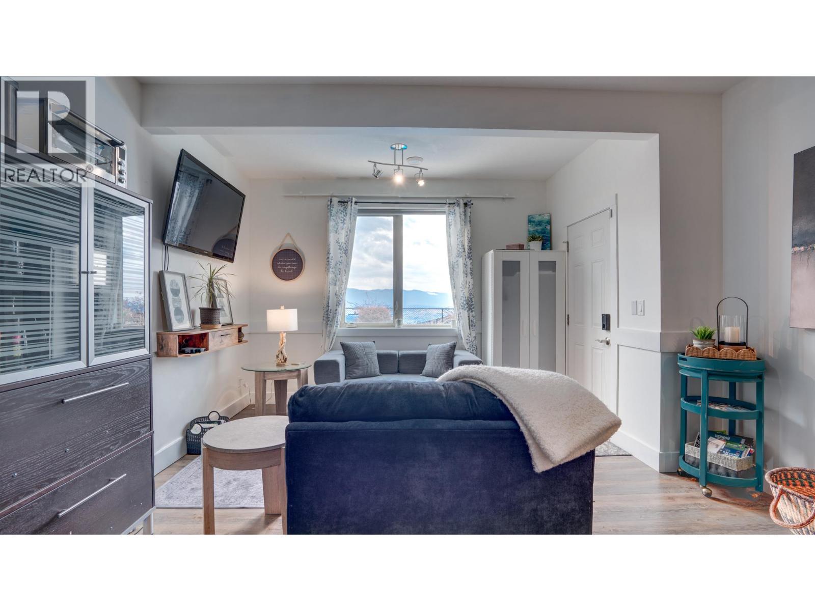 7193 Apex Drive - 48