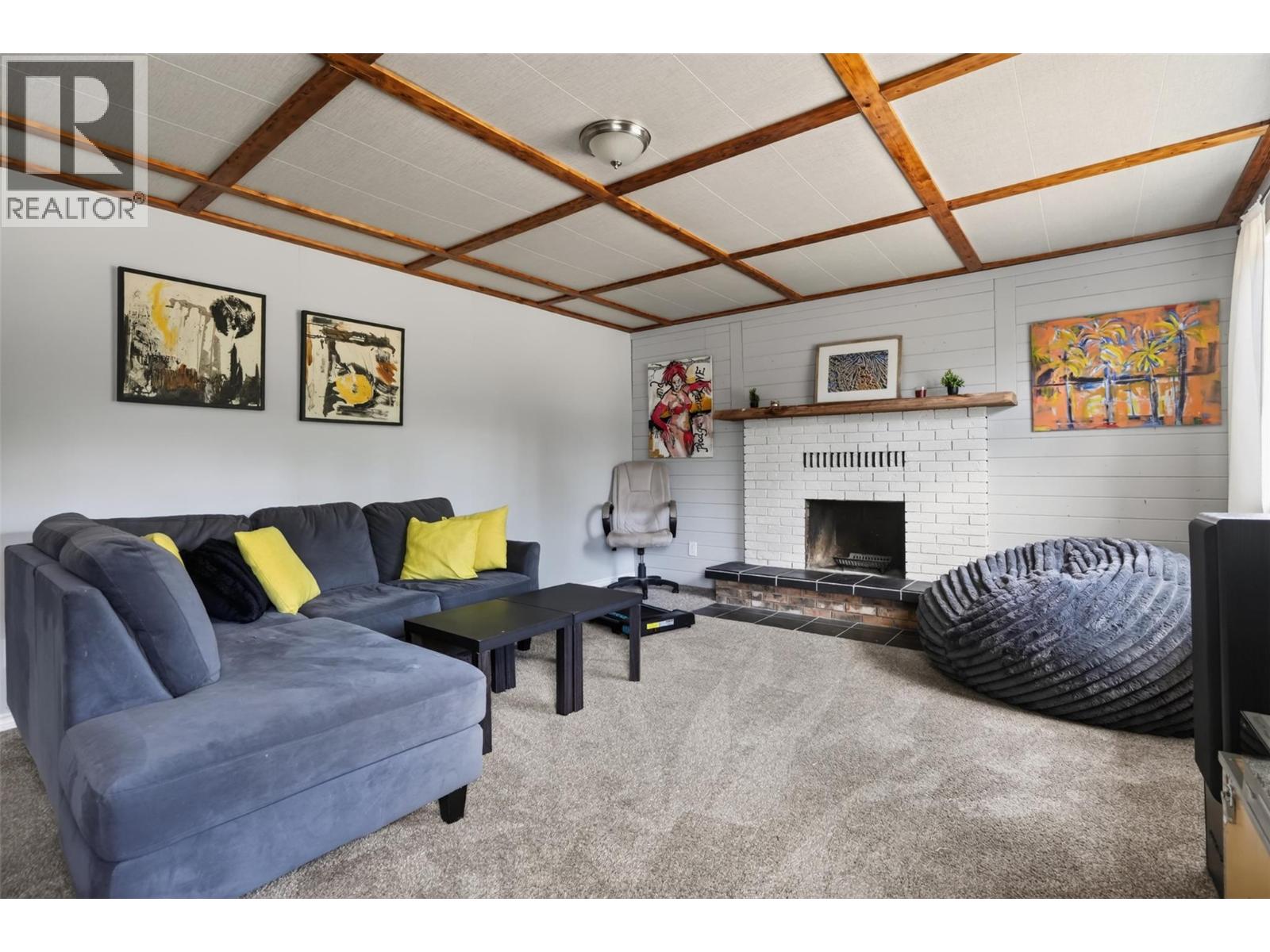215 BAYVIEW Street - Image 20