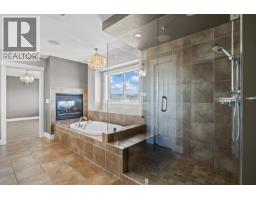 772 Kuipers Crescent, Kelowna, BC V1W5C9 Photo 18