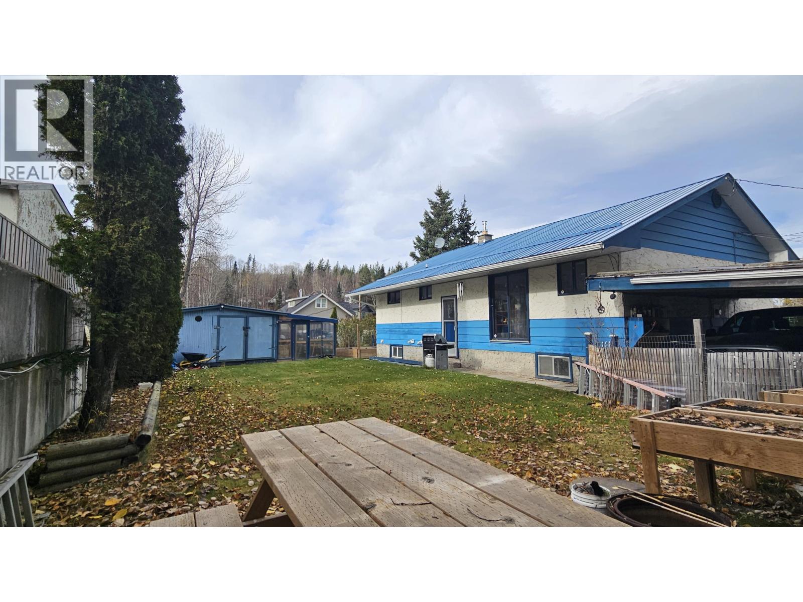 Photo 14 of 16 — 4187 DAVIS ROAD · Prince George, BC
