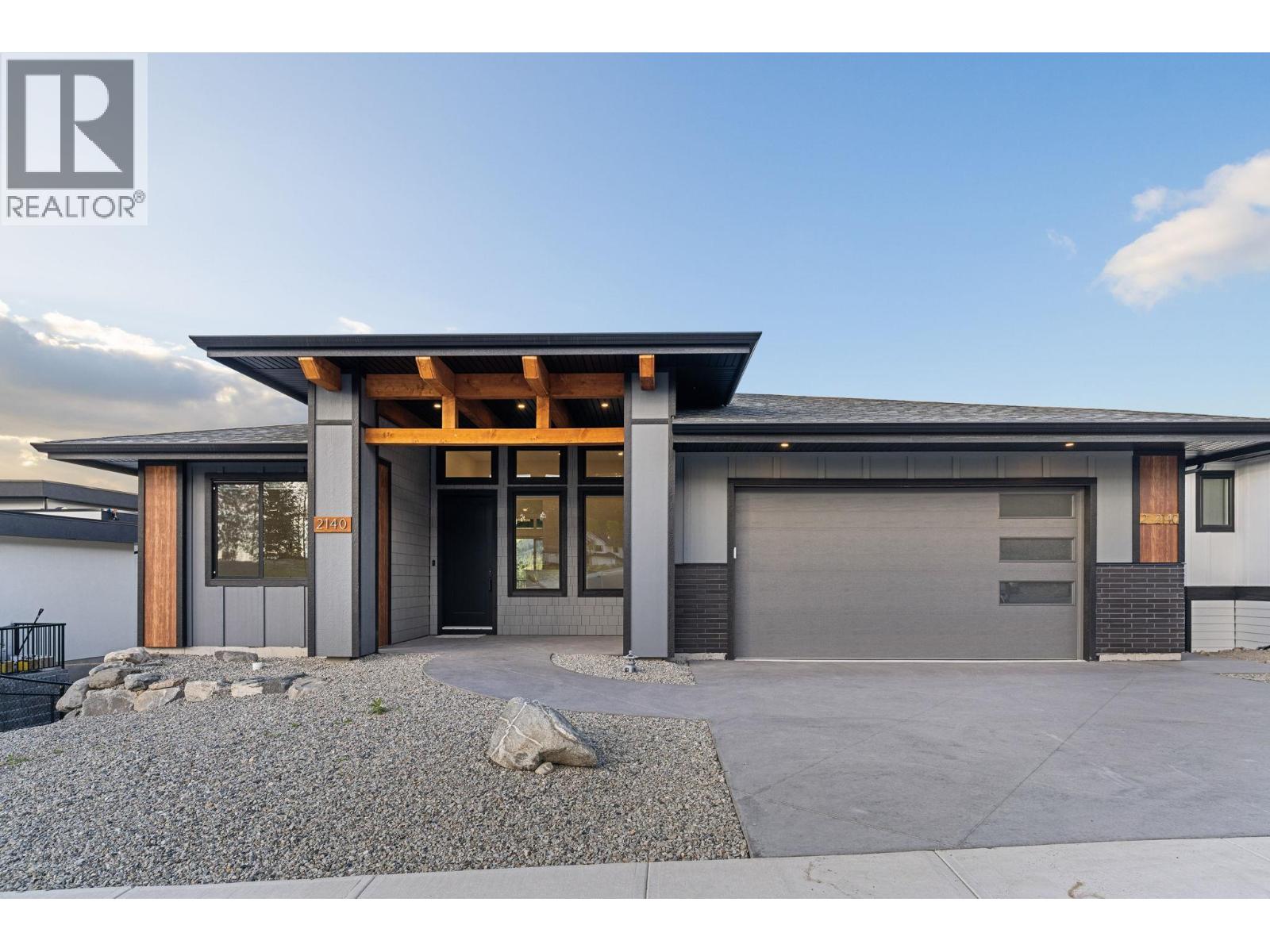 2140 Montenegro Drive, Kelowna — photo 3