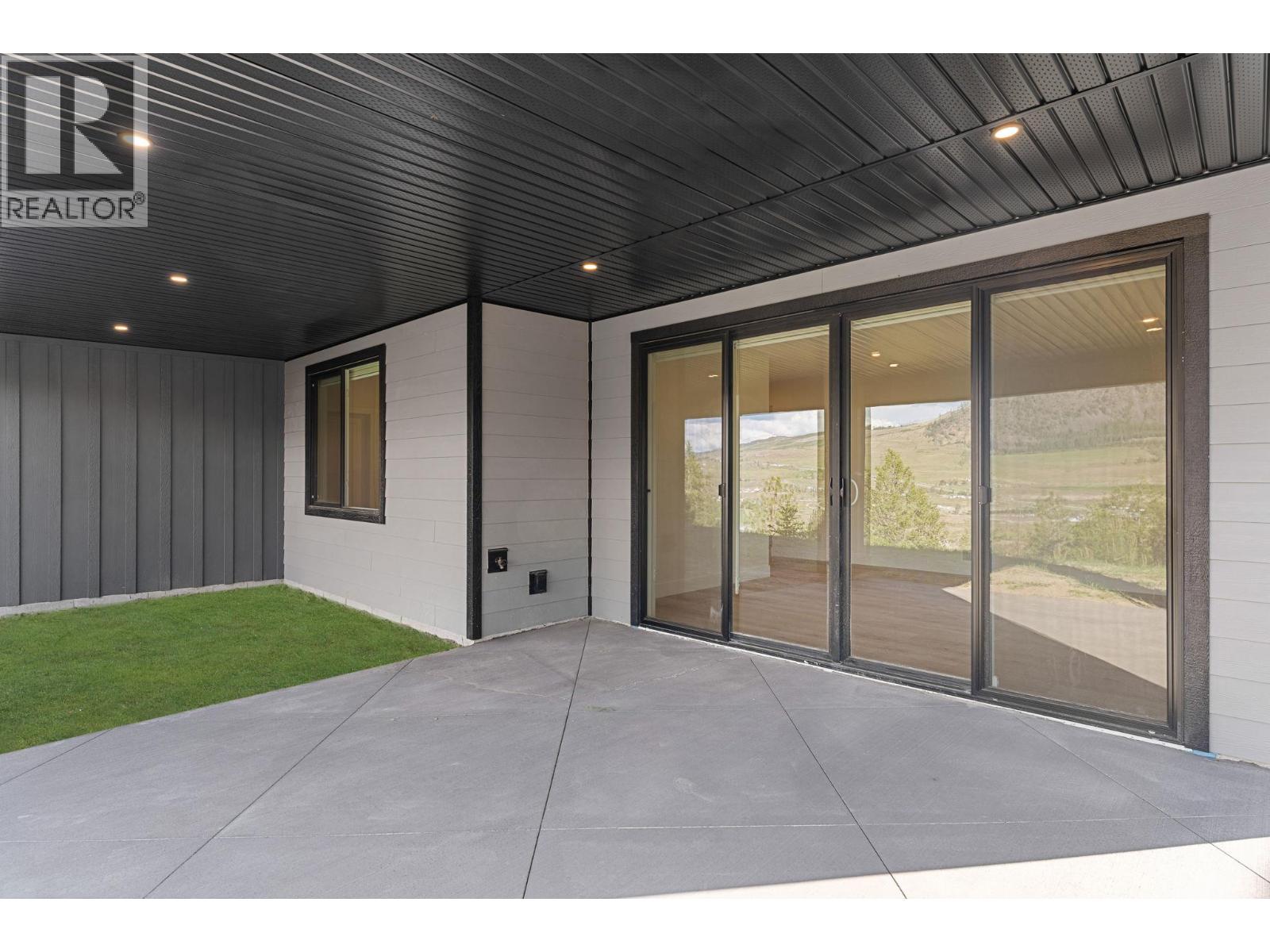 2140 Montenegro Drive, Kelowna