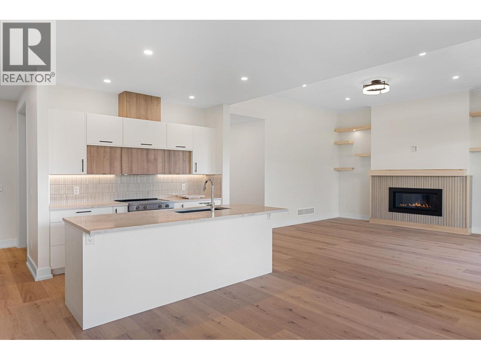  2140 Montenegro Drive, Kelowna