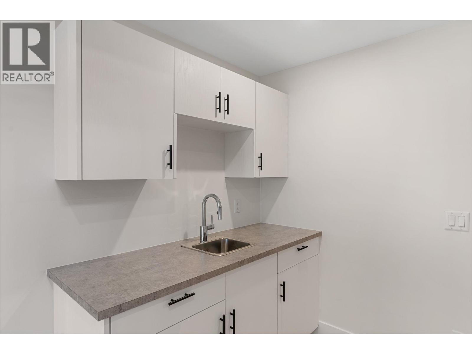  2140 Montenegro Drive, Kelowna