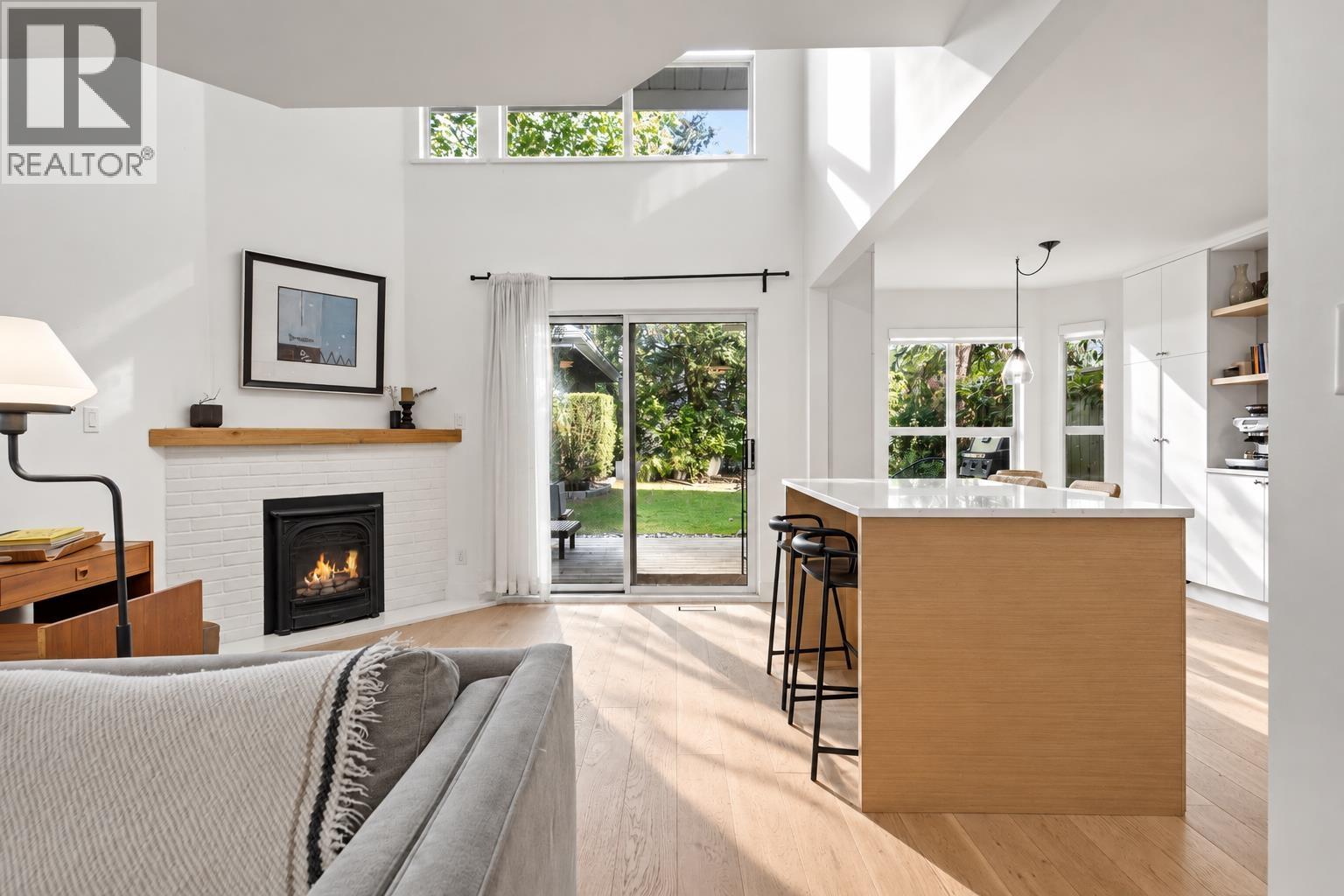 36 650 ROCHE POINT DRIVE, North Vancouver — photo 4