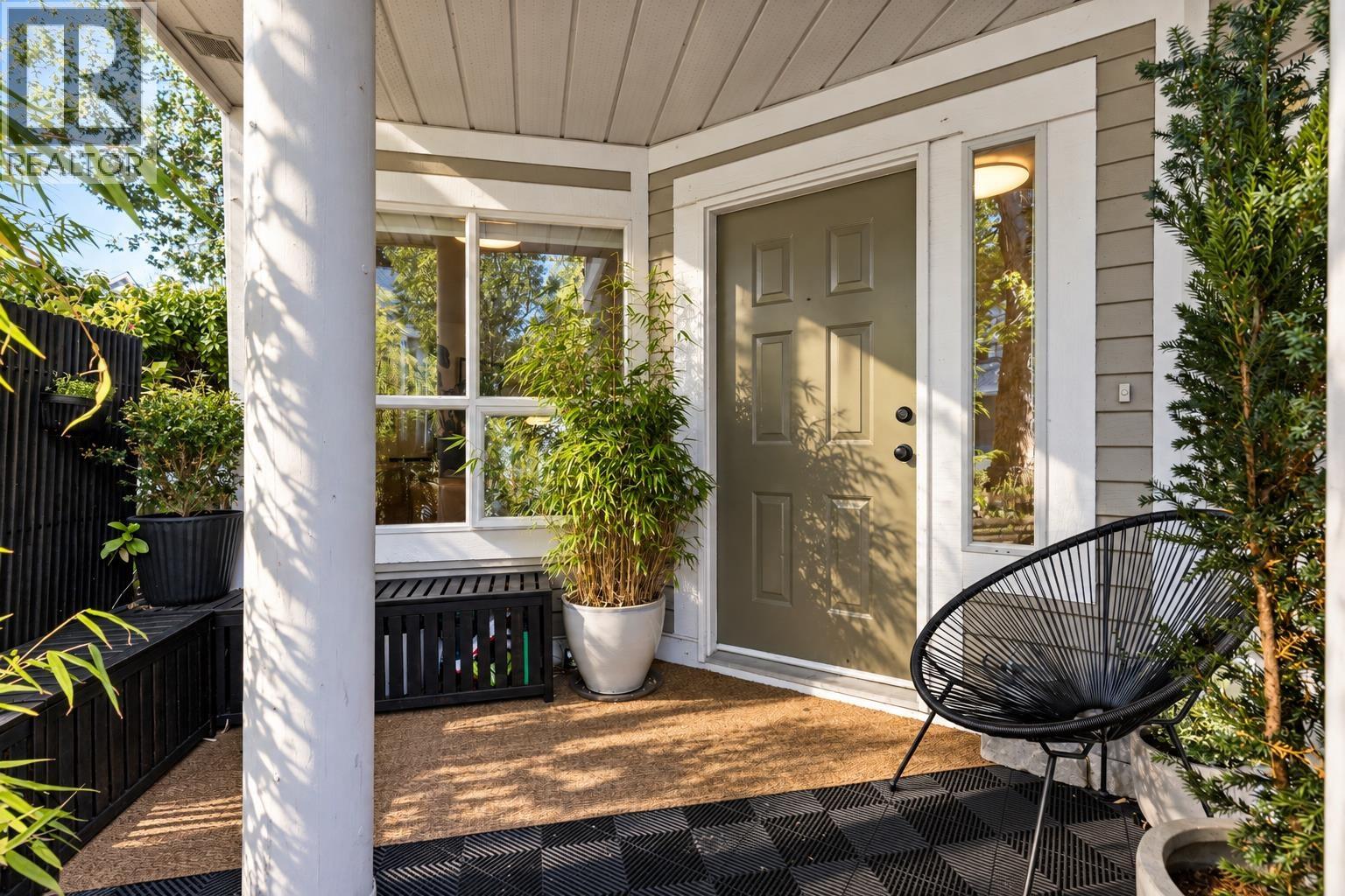 36 650 ROCHE POINT DRIVE, North Vancouver — photo 2