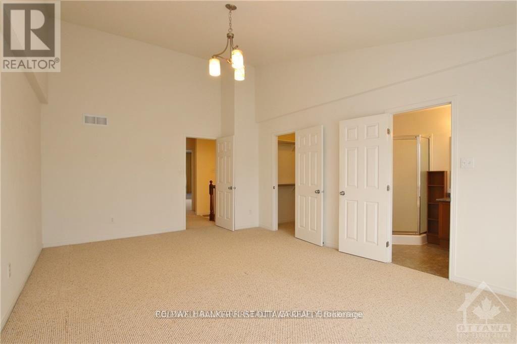 163 ROMINA STREET - 12