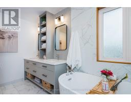 154 Mary Street, Clearview, ON L0M1G0 Photo 25