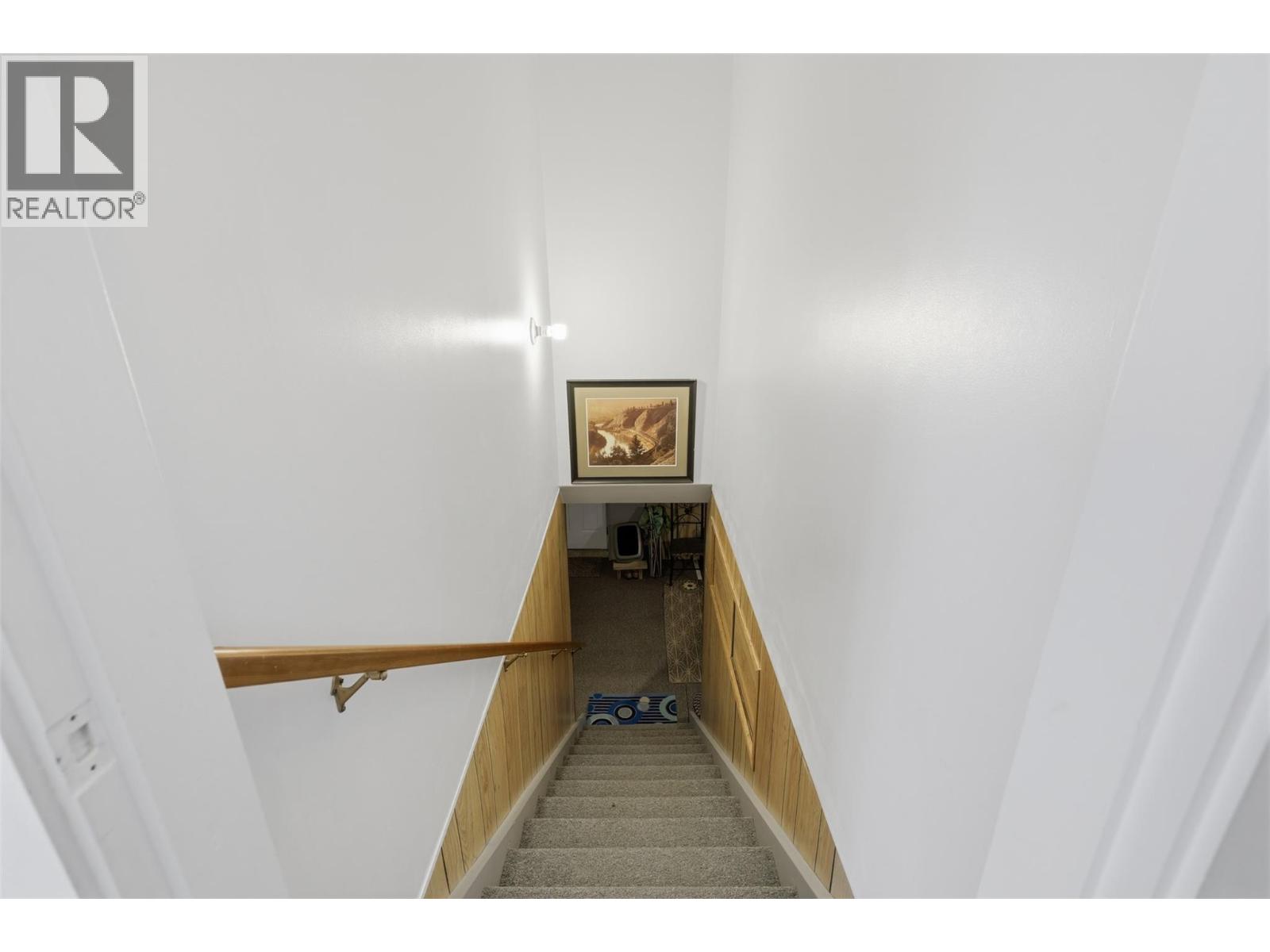 1090 Calmar Place - Image 35