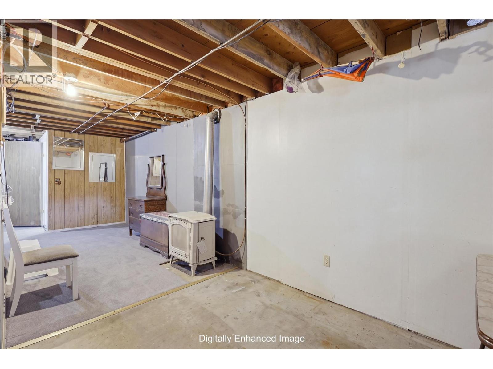 1090 Calmar Place - Image 45