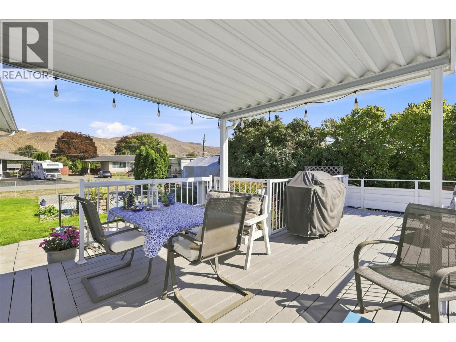 1090 Calmar Place - Image 16