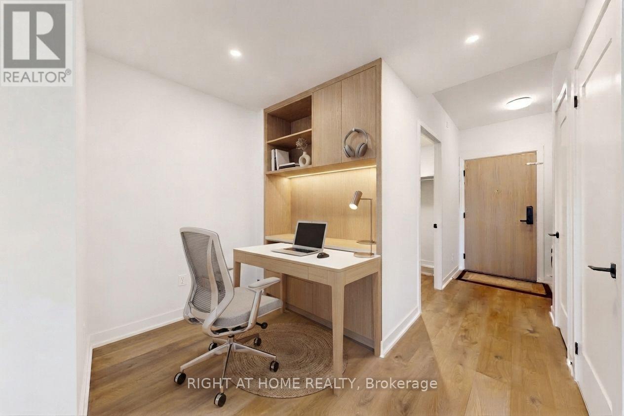#2502 5 DEFRIES STREET - 19