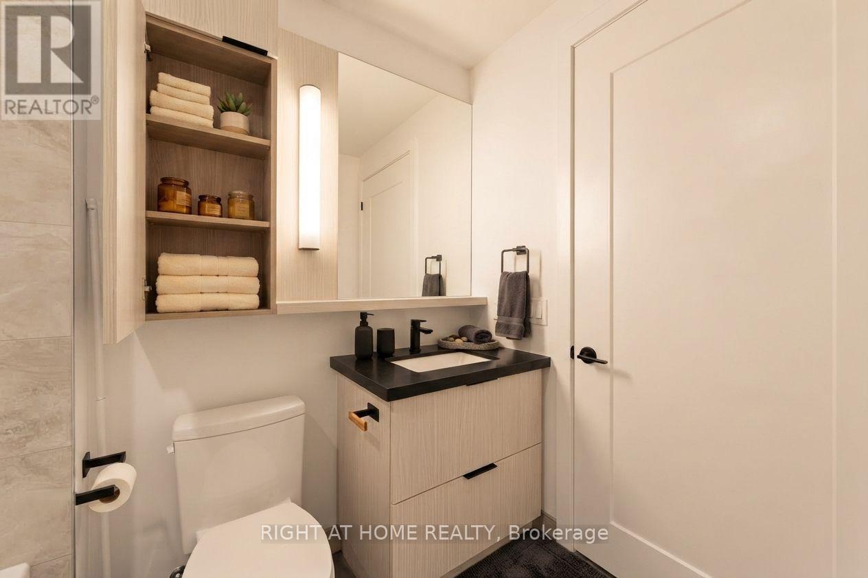 #2502 5 DEFRIES STREET - 22