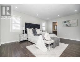 1019 Dragonfly Avenue, Pickering, ON L1X0E9 Photo 23