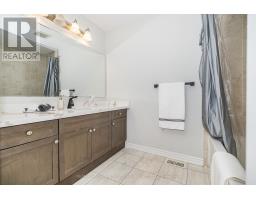 1019 Dragonfly Avenue, Pickering, ON L1X0E9 Photo 32