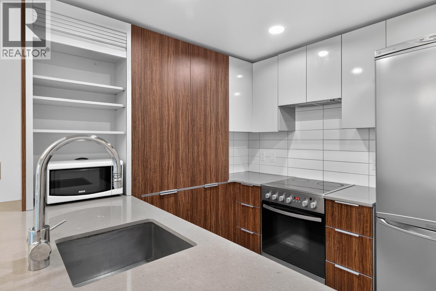 410 1088 RICHARDS STREET, Vancouver — photo 4