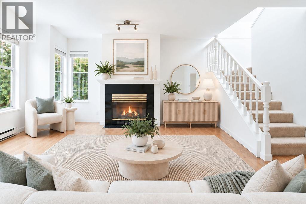 5 4149 SOPHIA STREET, Vancouver