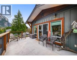 38101 Chestnut Avenue, Squamish, BC V8B0X6 Photo 19
