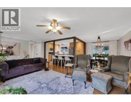 38101 Chestnut Avenue, Squamish, BC V8B0X6 Photo 6