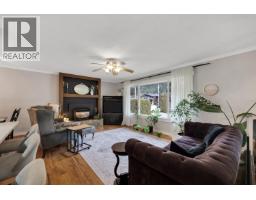 38101 Chestnut Avenue, Squamish, BC V8B0X6 Photo 8