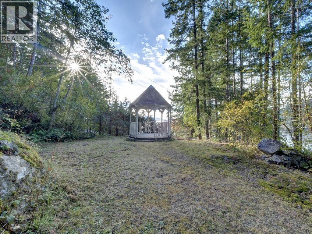 4141 FRANCIS PENINSULA ROAD, Pender Harbour