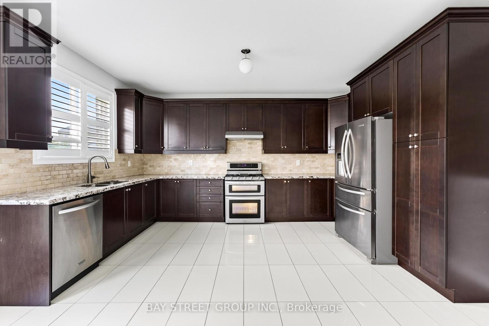 45 ABITIBI LAKE DRIVE - 12