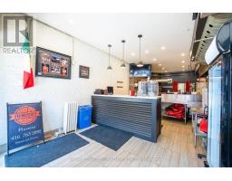 2243 Dundas Street W, Toronto, ON M6R1X6 Photo 18