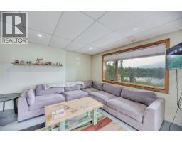 906 Harrwood Drive, Blue River, BC V0E1J0 Photo 26