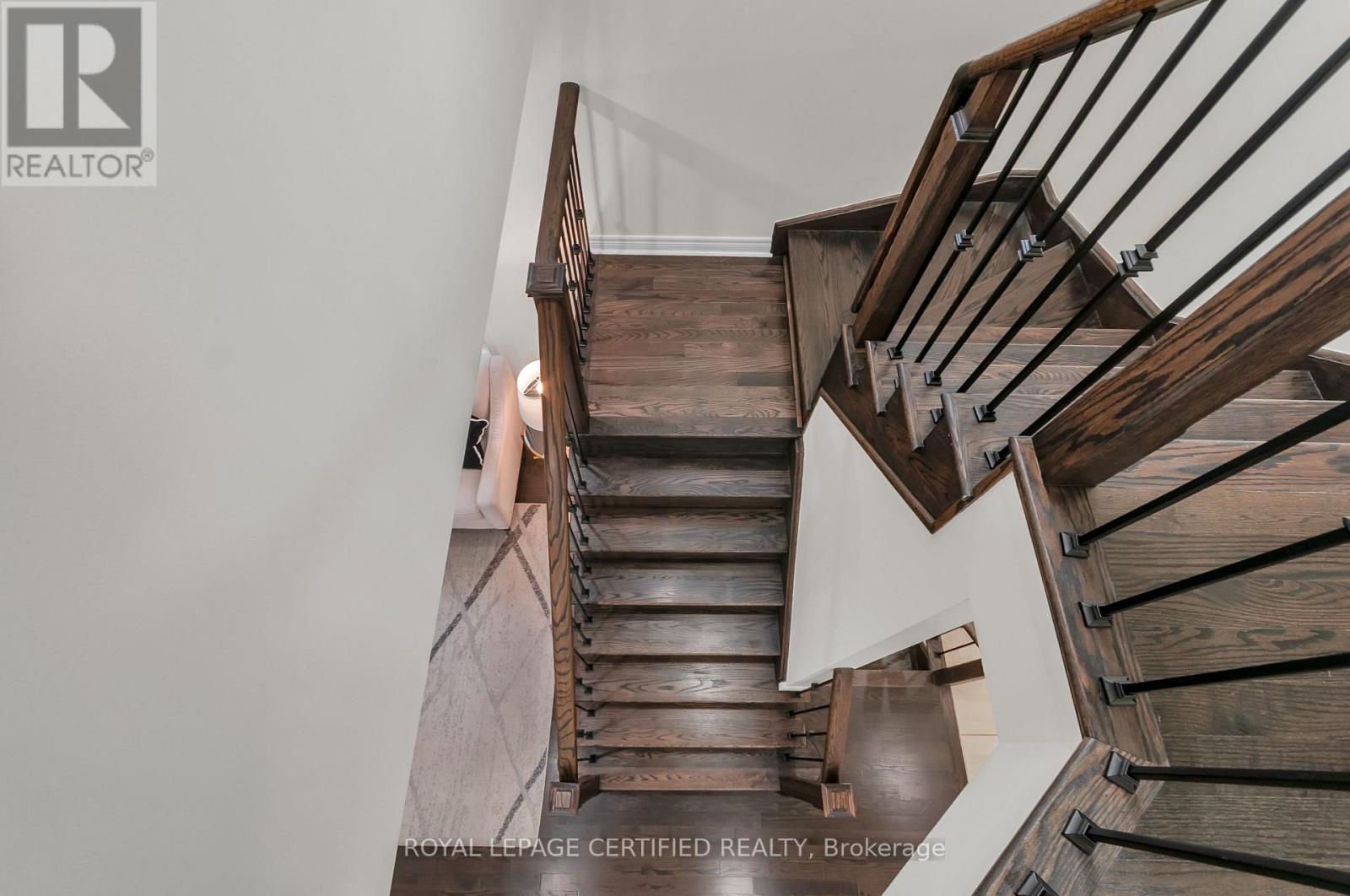 123 MCDONNELL CRESCENT - 21