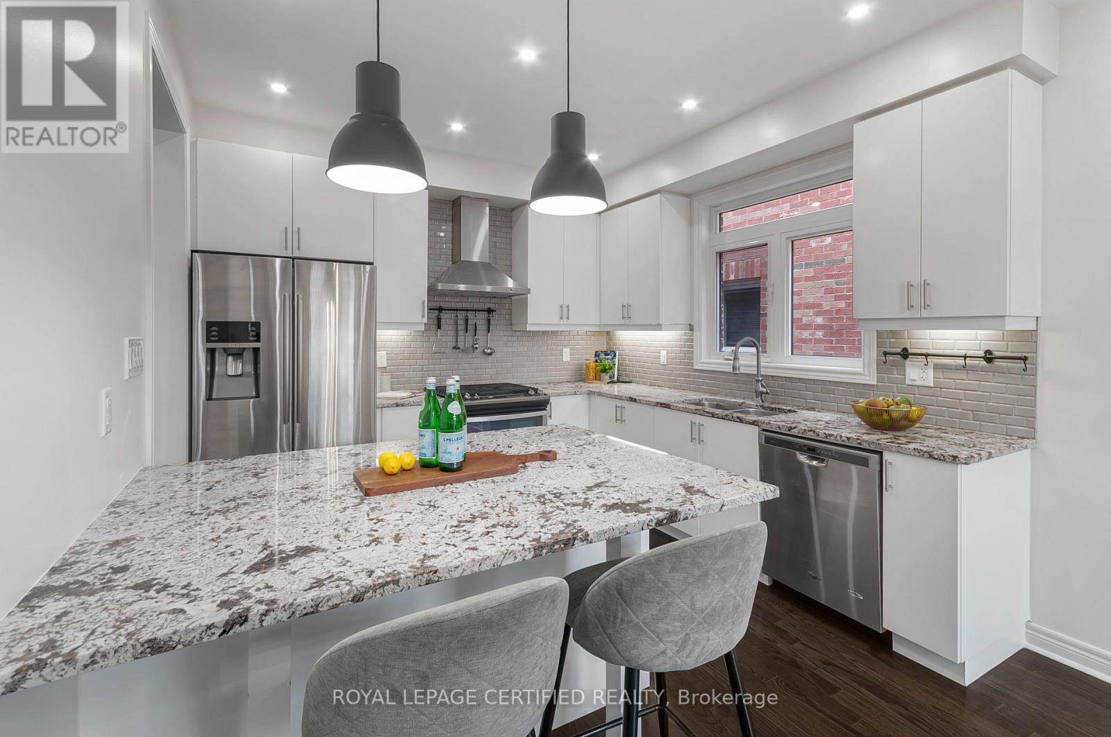 123 MCDONNELL CRESCENT - Image 19