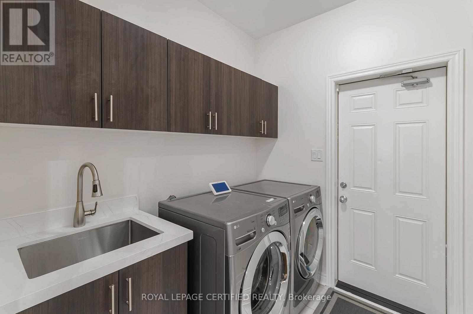 123 MCDONNELL CRESCENT - Image 20