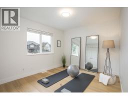 1451 Dayton Street, Coquitlam, BC V3E3H2 Photo 24