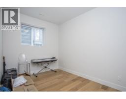 1451 Dayton Street, Coquitlam, BC V3E3H2 Photo 32